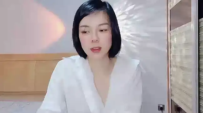 Linda-LL online show from 28, 1, 2025