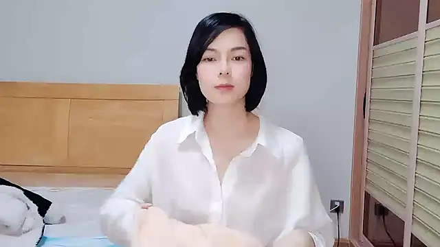 Linda-LL online show from 13, 2, 2025