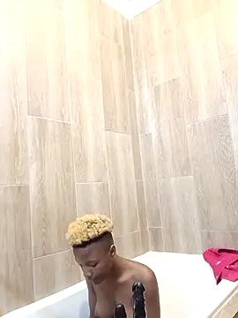 SHANTYBABE online show from 8, 11, 2025