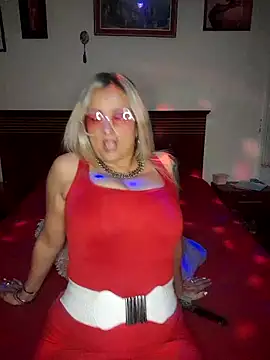 Snapshot of DesireSatler chatting on 18, 10, 2025 DesireSatler online show from 18, 10, 2025