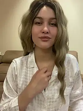 Snapshot of KikiWatson chatting on 13, 12, 2024 KikiWatson online show from 13, 12, 2024