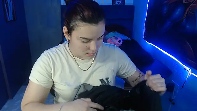Snapshot of Nika_1_ chatting on 13, 1, 2025 Nika 1 online show from 13, 1, 2025