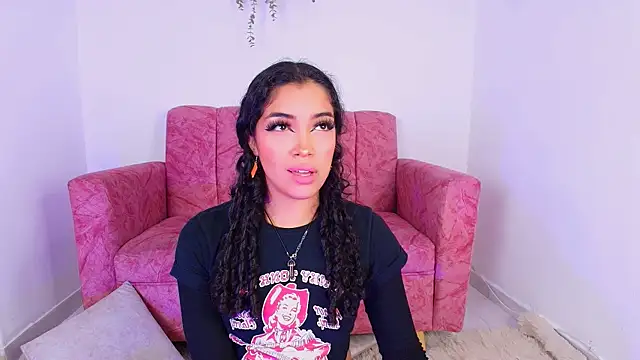 Sara Jhonson online show from 13, 9, 2025