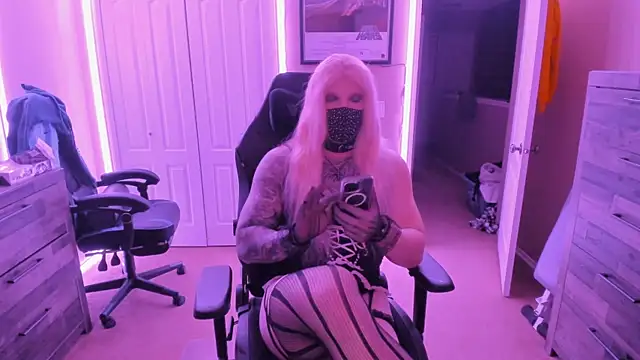 Sissydream123 online show from 9, 12, 2024