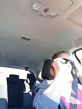 Snapshot of uber_babe chatting on 19, 12, 2024 uber babe online show from 19, 12, 2024