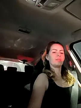 Snapshot of uber_babe chatting on 30, 12, 2024 uber babe online show from 30, 12, 2024