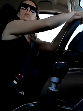 Snapshot of uber_babe chatting on 11, 2, 2025 uber babe online show from 11, 2, 2025