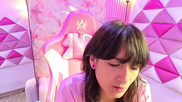 Snapshot of Danny_Face chatting on 26, 2, 2026 Danny Face online show from 26, 2, 2026