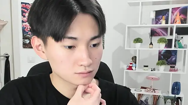 Miram Yu online show from 18, 10, 2025