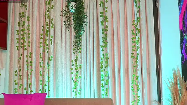 HannaRhodes online show from 20, 2, 2026