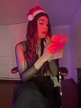 Mia Frank  online show from 19, 12, 2024
