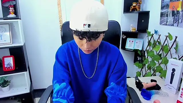 Im Mathias online show from 12, 10, 2025