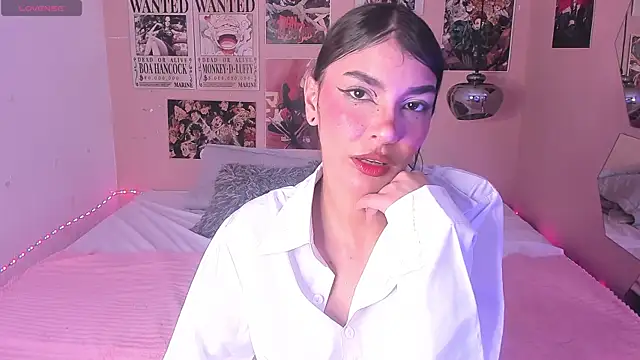 Snapshot of Luna-Chann chatting on 23, 2, 2025 Luna-Chann online show from 23, 2, 2025