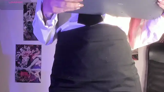 Snapshot of Luna-Chann chatting on 28, 2, 2026 Luna-Chann online show from 28, 2, 2026