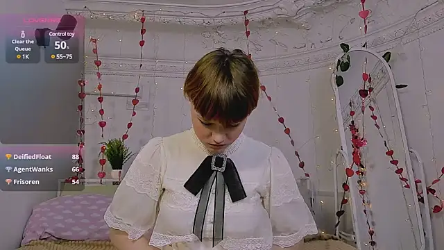 DreamyLuna online show from 22, 1, 2025