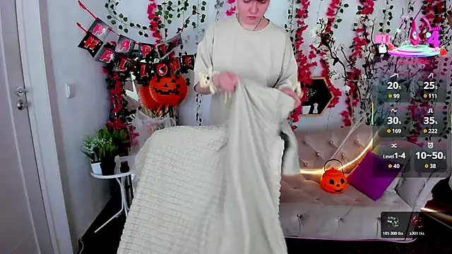 DreamyLuna online show from 26, 10, 2025