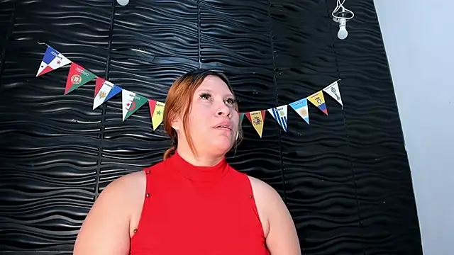 Snapshot of Melody_Megann chatting on 4, 7, 2026 Melody Megann online show from 4, 7, 2026