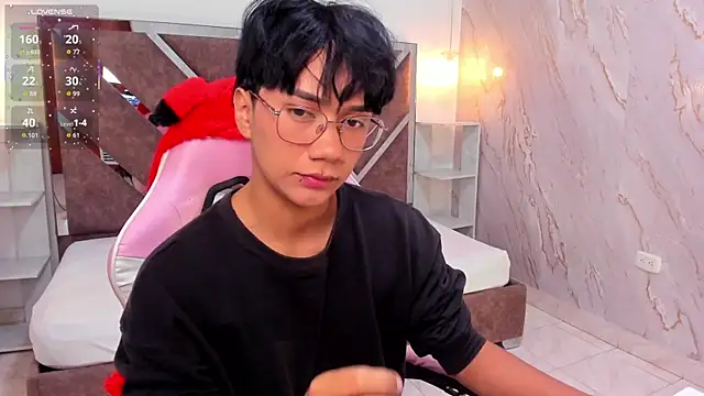 Snapshot of Eriol_ chatting on 20, 4, 2026 Eriol online show from 20, 4, 2026