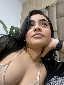 Snapshot of ConnieFontane chatting on 14, 2, 2025 ConnieFontane online show from 14, 2, 2025