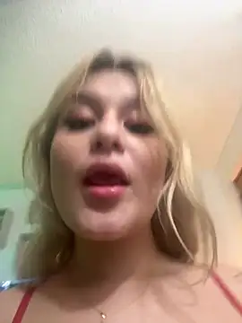 Snapshot of valeria_gomezx chatting on 17, 12, 2024 valeria gomezx online show from 17, 12, 2024