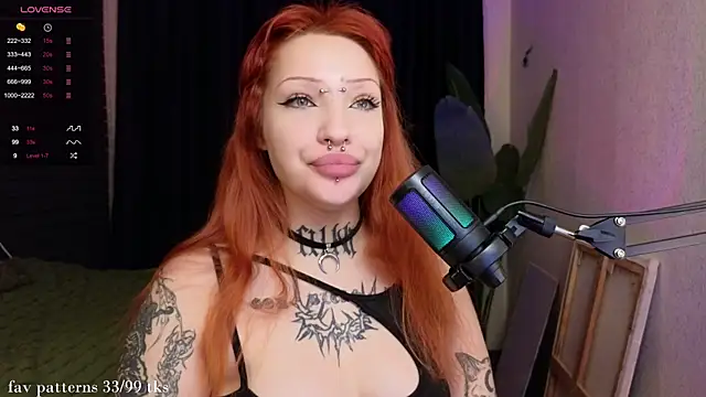 Snapshot of violetviolator chatting on 5, 12, 2024 violetviolator online show from 5, 12, 2024