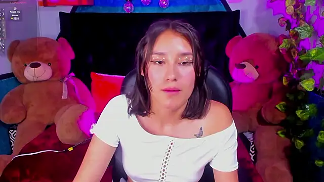 Snapshot of _Sophie__miller chatting on 2, 12, 2024 Sophie miller online show from 2, 12, 2024