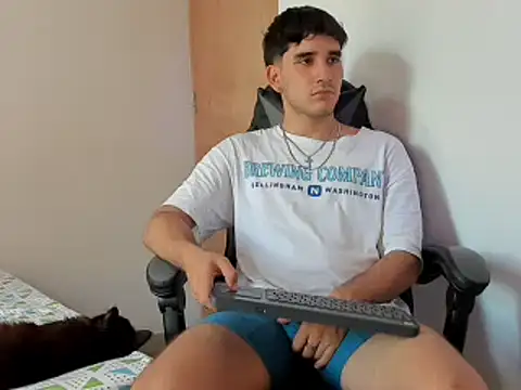 leo030809 online show from 10, 1, 2025