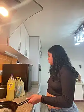 Elaa euphoria online show from 30, 12, 2024