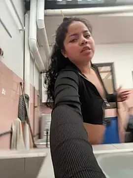 Elaa euphoria online show from 9, 1, 2025