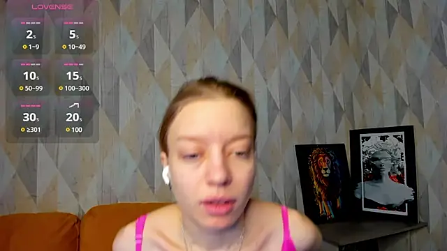 Michelle Blond online show from 8, 2, 2025