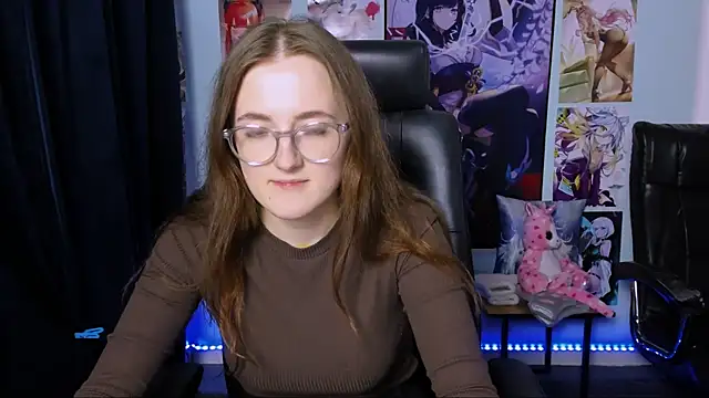 luna berryy online show from 10, 12, 2024