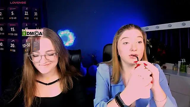 luna berryy online show from 4, 2, 2025