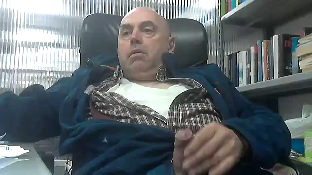 pantomax online show from 4, 3, 2026