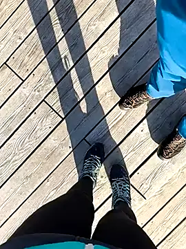 Secret couple  online show from 9, 3, 2025