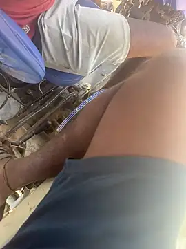 Snapshot of tamil000000 chatting on 10, 3, 2025 tamil000000 online show from 10, 3, 2025