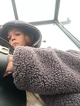 KitteCat online show from 25, 12, 2024