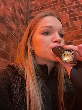 KitteCat online show from 7, 1, 2025