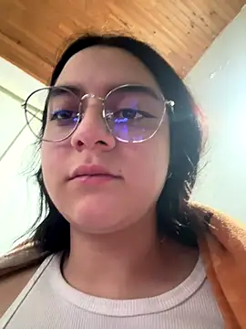 Cassie-millers online show from 2, 12, 2024