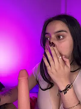 Cassie-millers online show from 20, 2, 2025