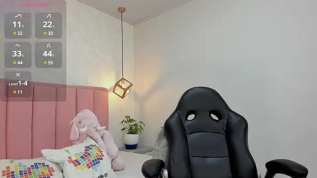 MAYROBERTSS online show from 17, 2, 2025