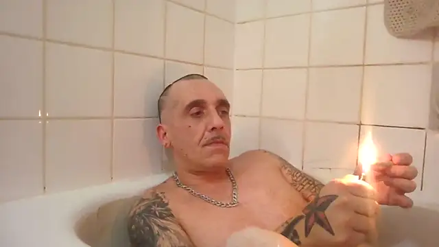 CandiedPompano online show from 1, 10, 2025