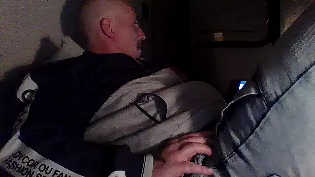 CandiedPompano online show from 22, 10, 2025