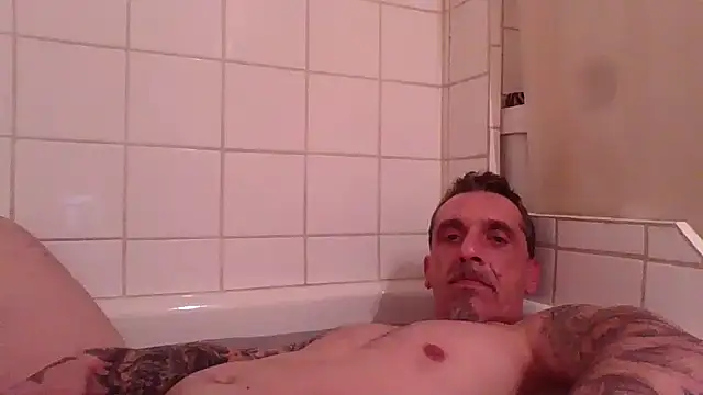 Snapshot of CandiedPompano chatting on 20, 6, 2026 CandiedPompano online show from 20, 6, 2026