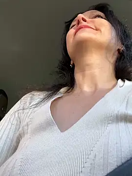 -OLYA- online show from 4, 3, 2025