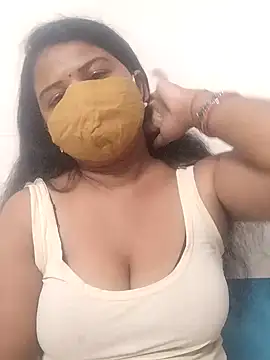 Snapshot of Dr_Chhaya chatting on 28, 10, 2025 Dr Chhaya online show from 28, 10, 2025