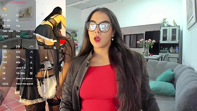 Caro kitty- online show from 26, 11, 2025