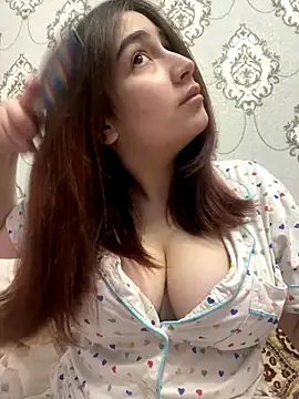 StormBeverly online show from 16, 12, 2025