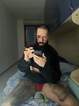 Snapshot of Gioeltoro89 chatting on 2, 2, 2026 Gioeltoro89 online show from 2, 2, 2026