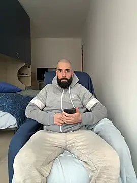 Snapshot of Gioeltoro89 chatting on 6, 3, 2026 Gioeltoro89 online show from 6, 3, 2026