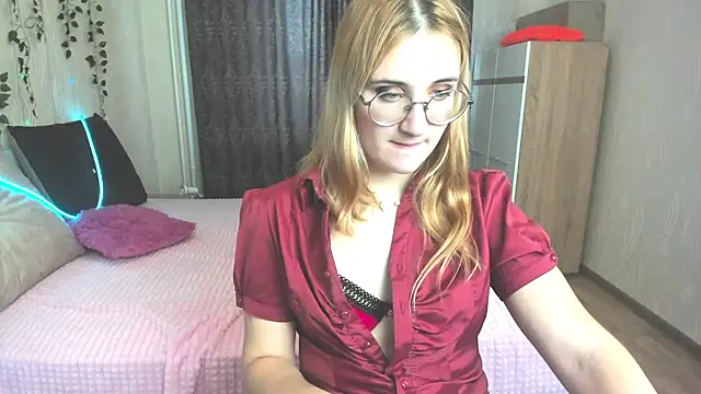 Snapshot of Miss_Elsa_ chatting on 22, 1, 2025 Miss Elsa online show from 22, 1, 2025